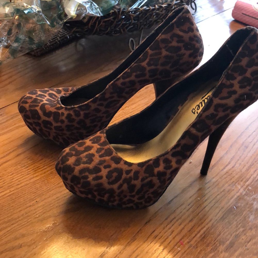 Cheetah heels